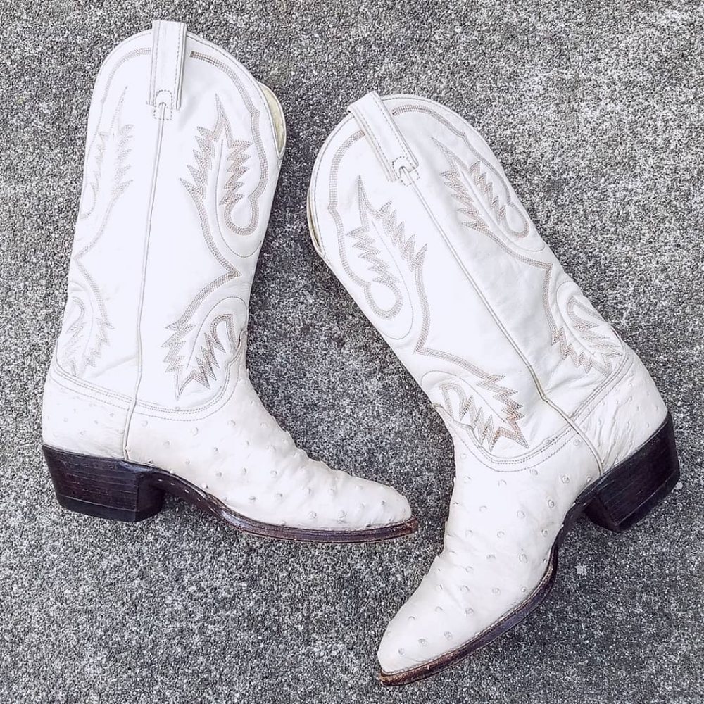 SOLD! Wrangler Mens Vintage Cowboy Boots - 8.5D